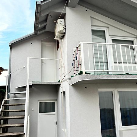 Apartman Sava Nis Bagian luar foto